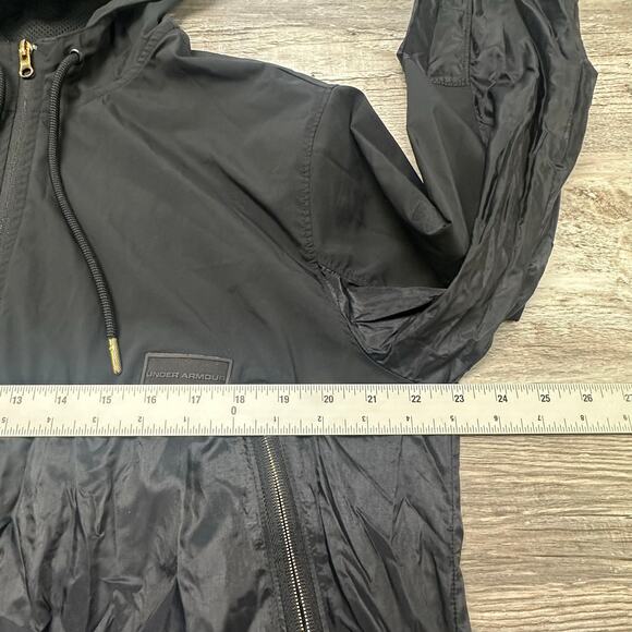 Under Armour Windbreaker Jacket Navy Black Gold Mens L Loose Fit Nylon Tech - Picture 6 of 10